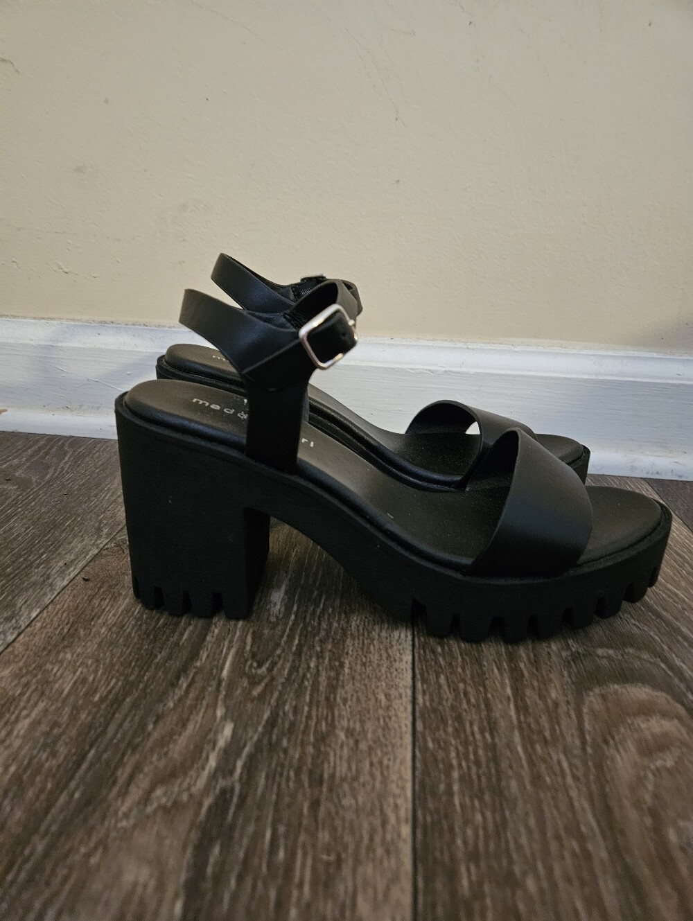 Madden Girl Chunky Black Platform Sandals with Ankle Strap, Size 9